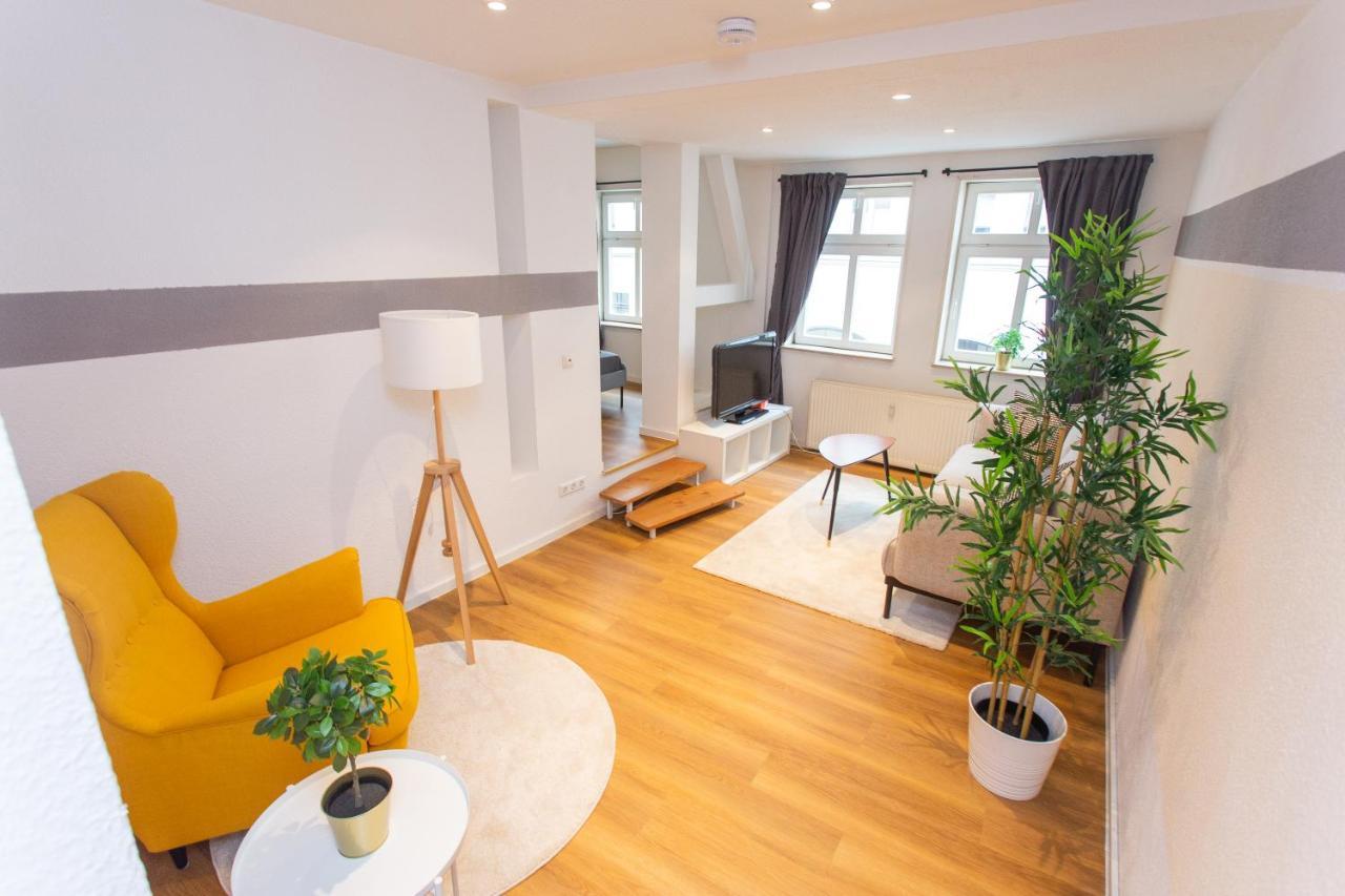 Fullhouse - Halle - Ku15 * Halle (Saale)
