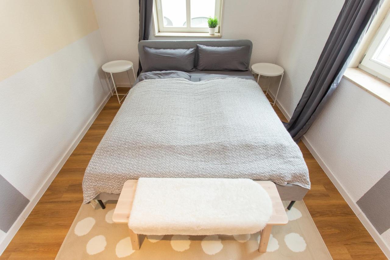 Fullhouse - Halle - Ku15 Apartment *