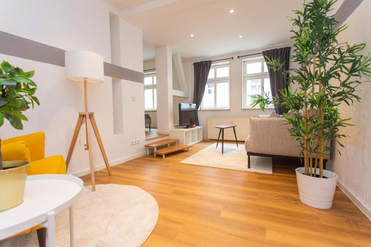 Apartment Fullhouse - Halle - Ku15 *