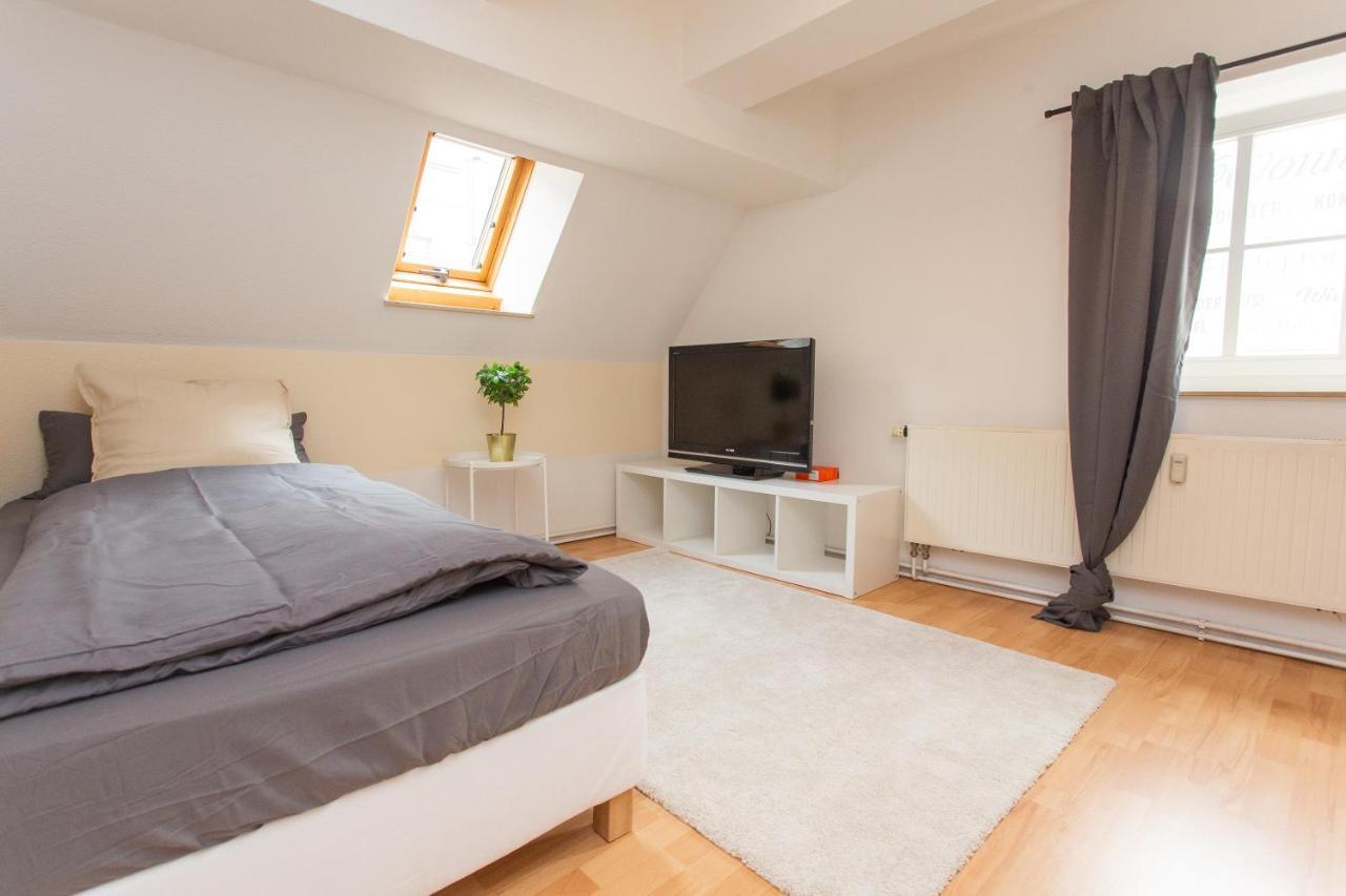 Apartment Fullhouse - Halle - Ku15 *